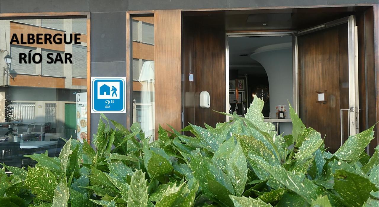 Albergue Cafeteria Rio Sar Padron Luaran gambar
