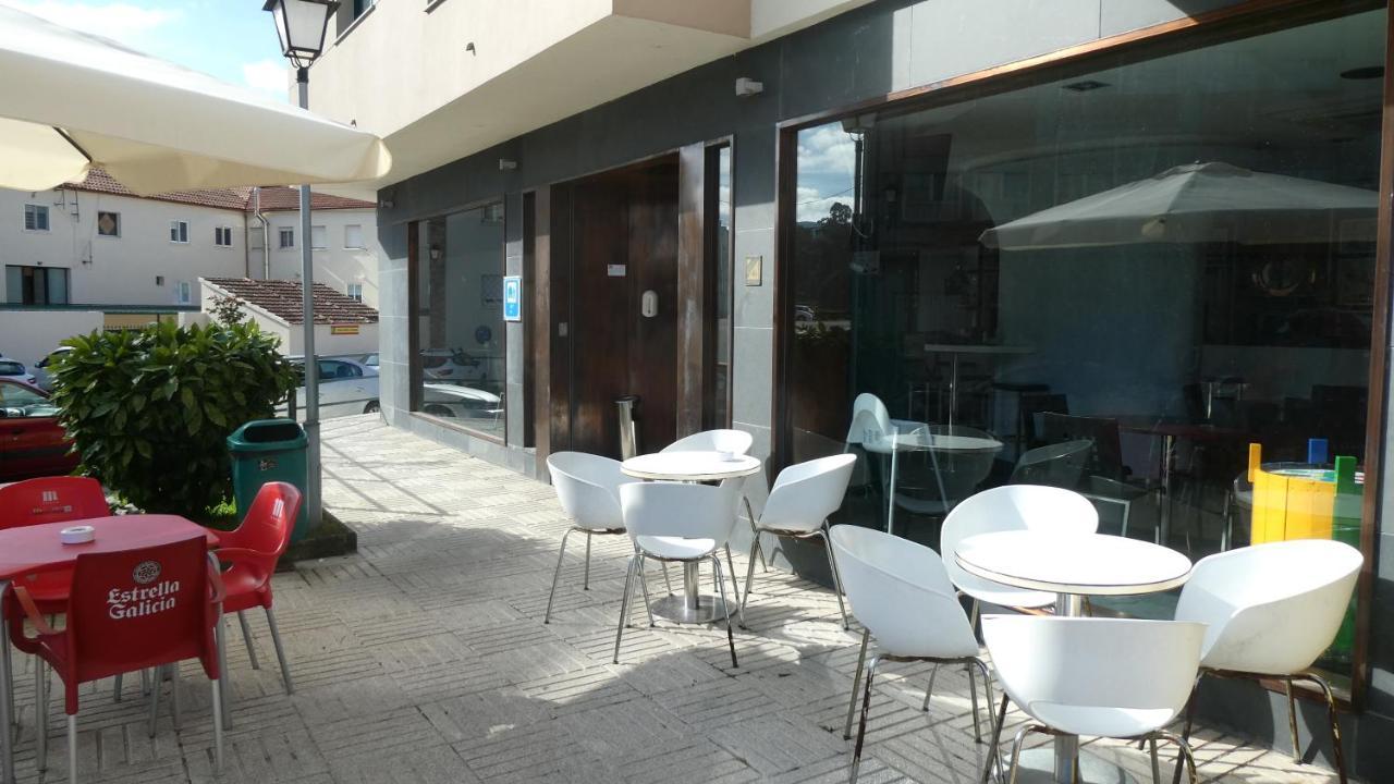 Albergue Cafeteria Rio Sar Padron Luaran gambar